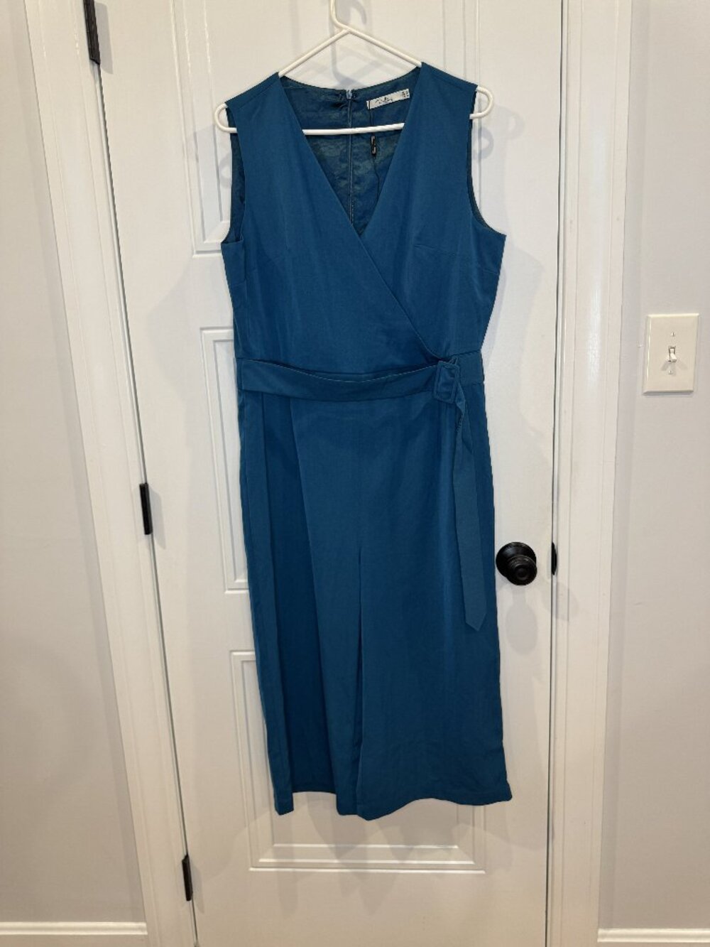 Jumpsuit Sleeveless V-Neck Teal Cropped by Darling London UK 16/ US 12 EUC